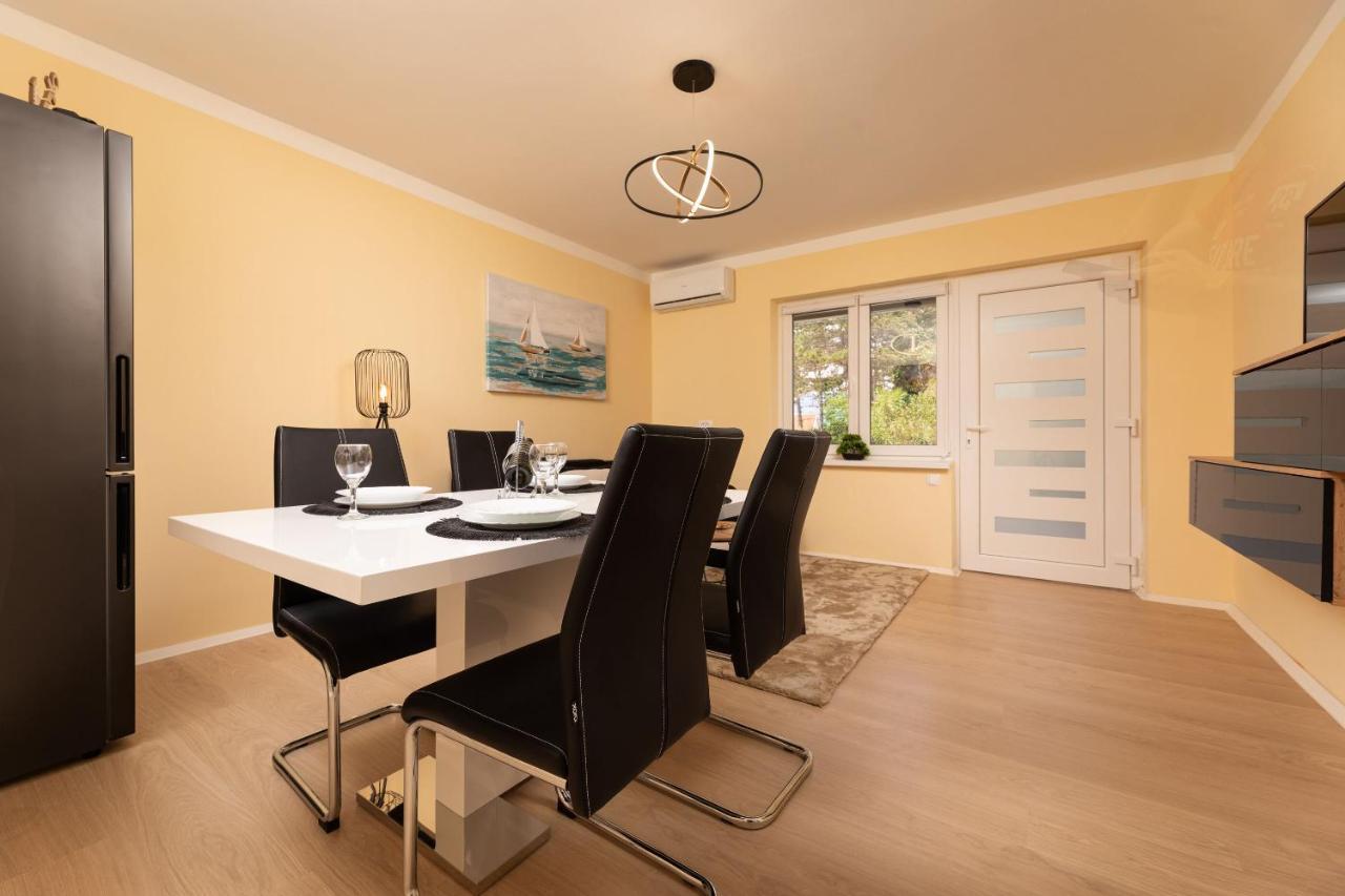 Apartments Vugrin سيلو المظهر الخارجي الصورة